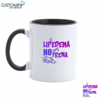 TAZA , de cerámica, interior y asa en color. 350 ml, Color Blanco/Negro con Slogan EL LIPEDEMA NO NOS FRENA